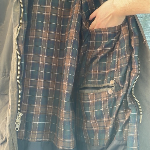 Outback Survival Gear Oilskin Jacket -men's large - Picture 3 of 6